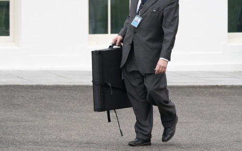 Россия вышлет пресс-секретаря посольства США