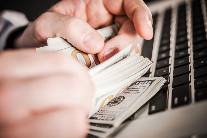 Россиян предупредили о&nbsp;мошеннической схеме со счетами в&nbsp;зарубежных банках