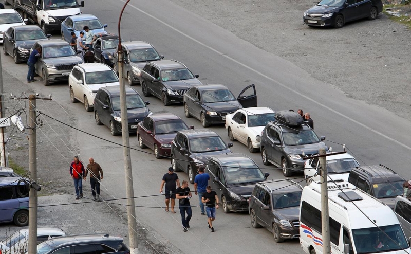 Россиянам родом из ДНР и Крыма начали отказывать во въезде в Грузию