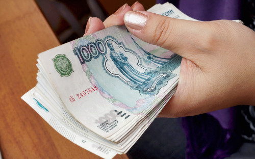 Россияне назвали профессии с самой несправедливо маленькой зарплатой