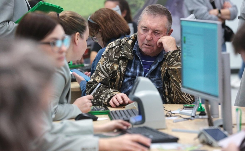 Россияне за 2023 год набрали кредитов на ₽16,8 трлн