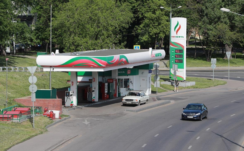 Российские АЗС вернулись к прибыли от продаж бензина АИ-95