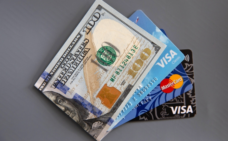 Российские банки допустили выпуск совместных карт «Мир» и UnionPay