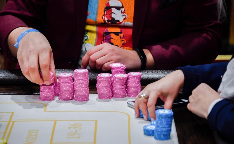 Российские казино за год посетили более 2 млн человек