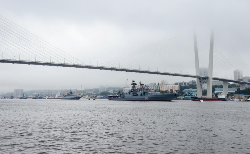 Российские корабли вышли из Владивостока для участия в учениях с