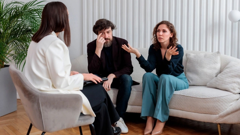 Российские военные нанесли удар по сухогрузу, везшему оружие на