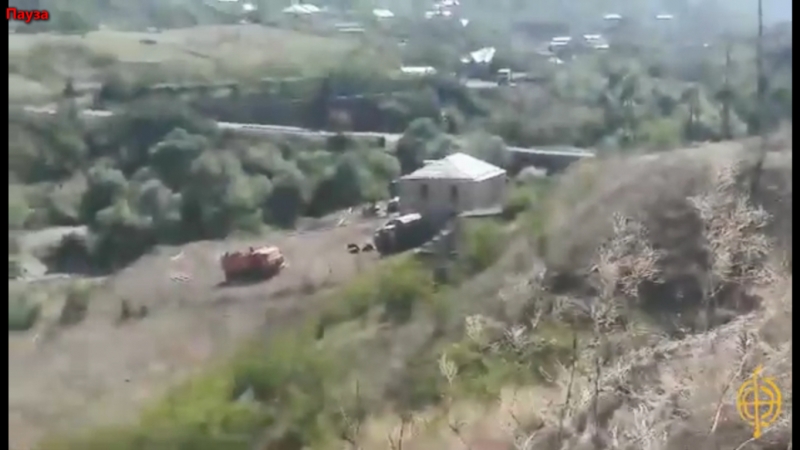 Российских пограничников отправили на границу Армении и Азербайджана