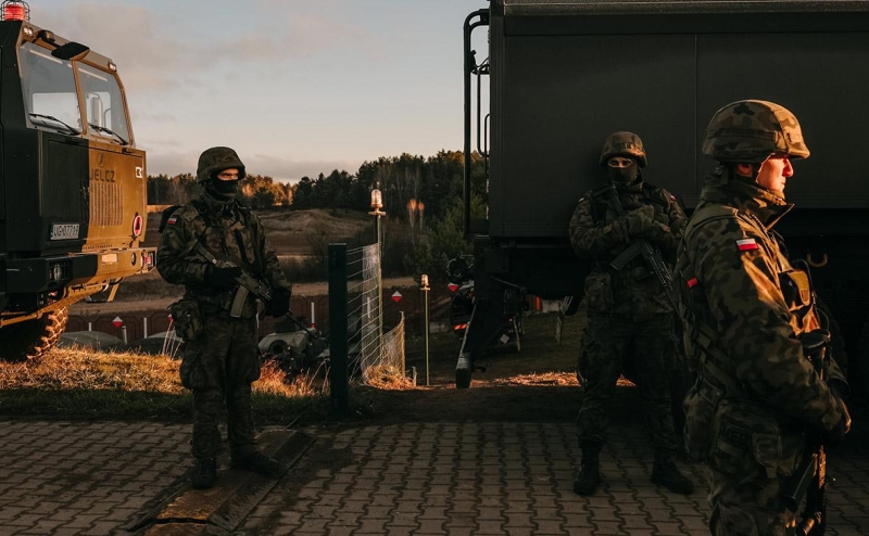 Российского дипломата вызвали в МИД Польши после уничтожения БПЛА