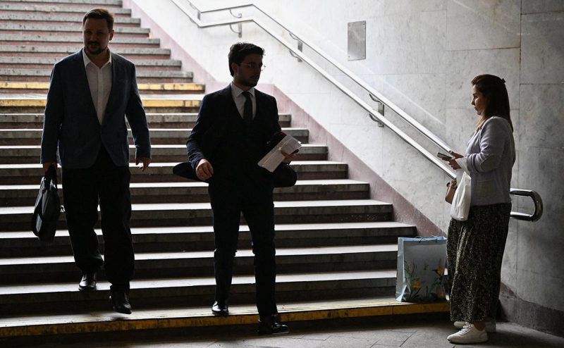 Росстат оценил разрыв в зарплатах мужчин и женщин в России