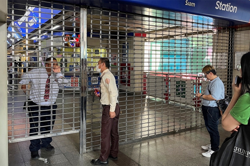 Рухнувшие высотки и разрушенные храмы: последствия землетрясения в