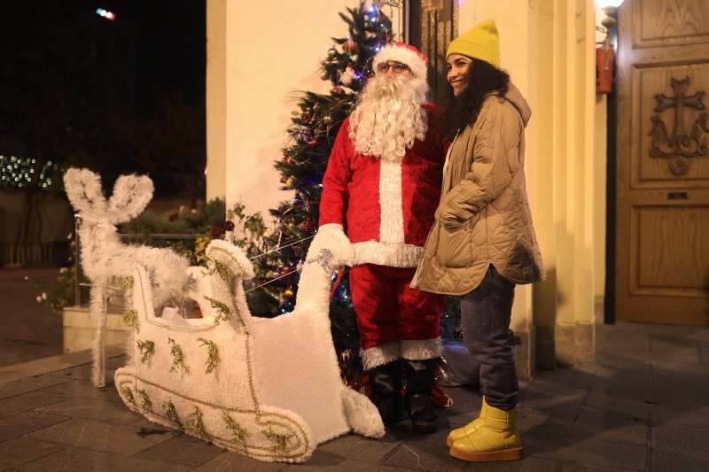 Салют у Бурдж-Халифа и Парфенона: как встретили Новый год в мире