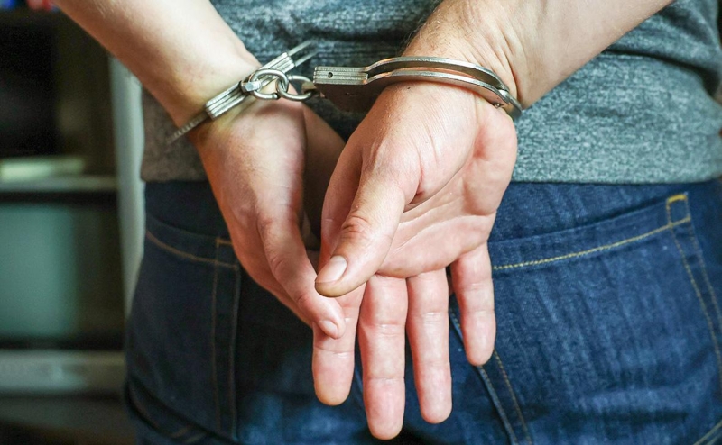 Самарскому вице-губернатору вручили повестку и пригрозили уголовным