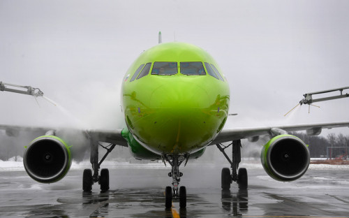 Самолет из Москвы с неисправными закрылками приземлился в Краснодаре