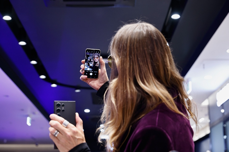 Samsung представил новые флагманы с искусственным интеллектом