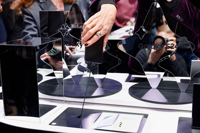 Samsung представил новые флагманы с искусственным интеллектом