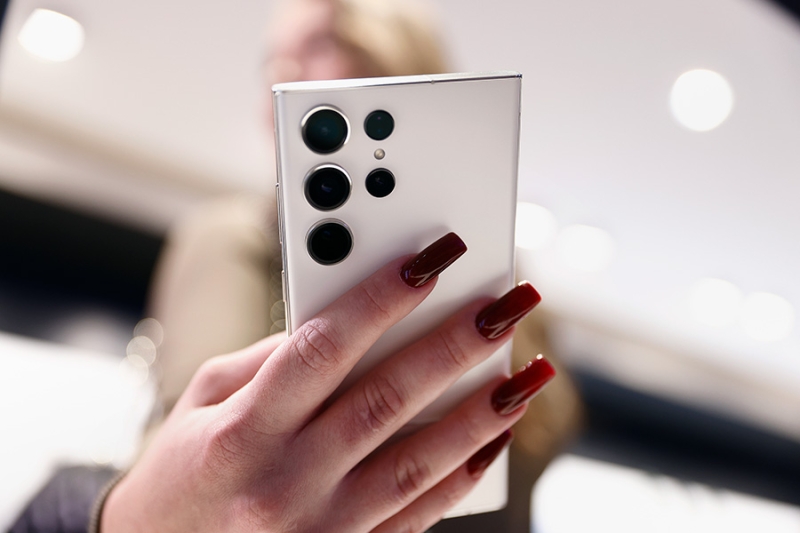 Samsung представил новые флагманы с искусственным интеллектом