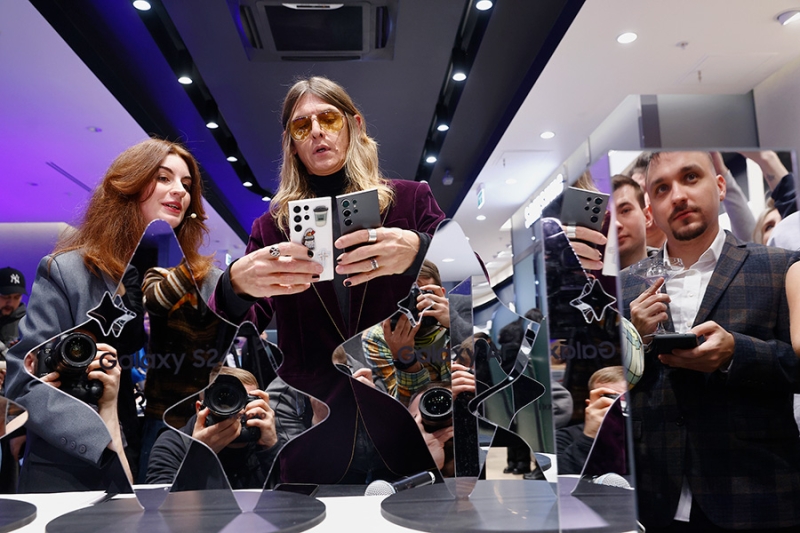 Samsung представил новые флагманы с искусственным интеллектом