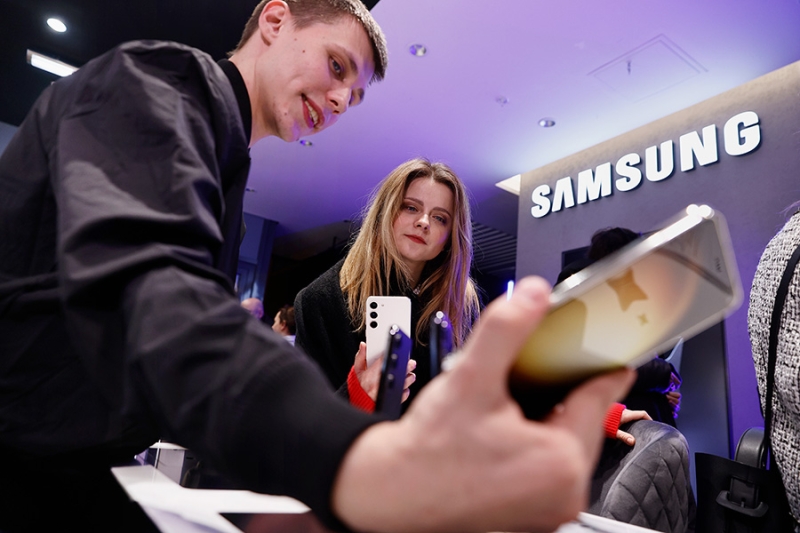 Samsung представил новые флагманы с искусственным интеллектом