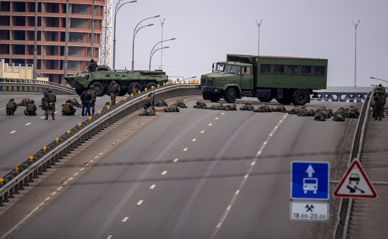 Санкции против SWIFT. Как это может выглядеть на практике