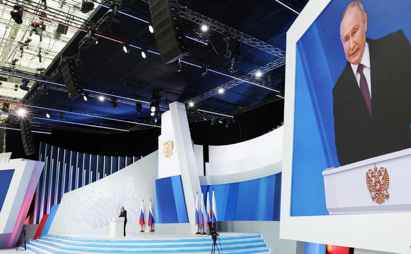 &laquo;Сарматы&raquo;, маткапитал, ЕГЭ и новая элита. Главное из послания Путина