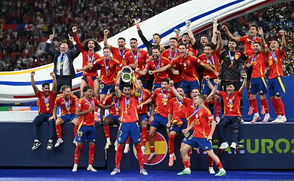 Саутгейт покинул пост главного тренера сборной Англии