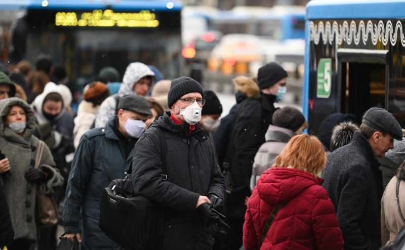 Сбербанк спрогнозировал начало третьей волны COVID-19 к середине апрел