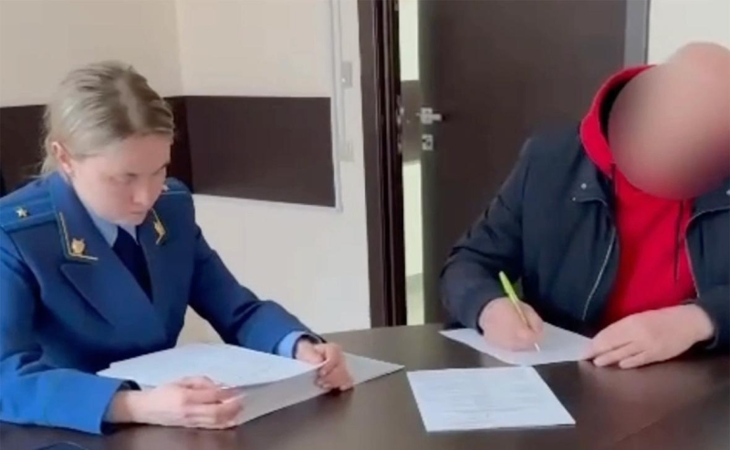 Сбивший поэта Льва Рубинштейна водитель получил условный срок