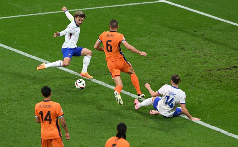 Сборная Польши первой вылетела с Евро