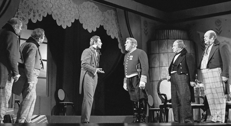 «Сцена должна быть выше жизни». Каким был Юрий Соломин