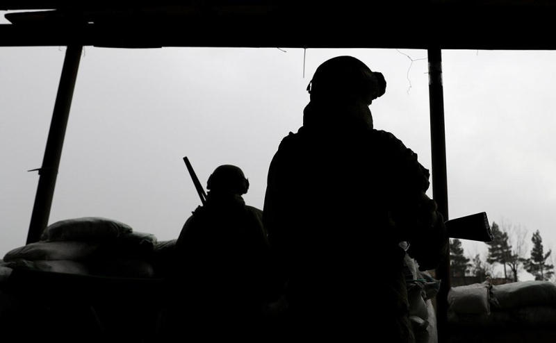 Семь военных погибли при столкновении на границе Армении и