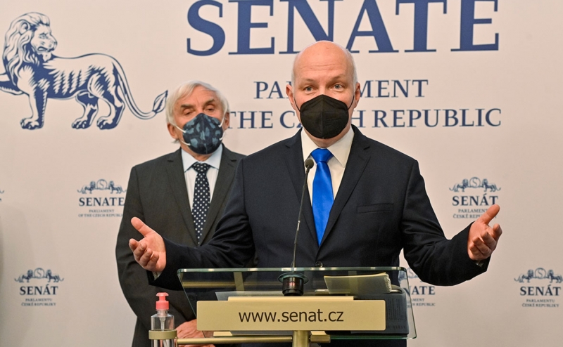 Сенат Чехии рассмотрит вопрос об импичменте президенту страны Земану