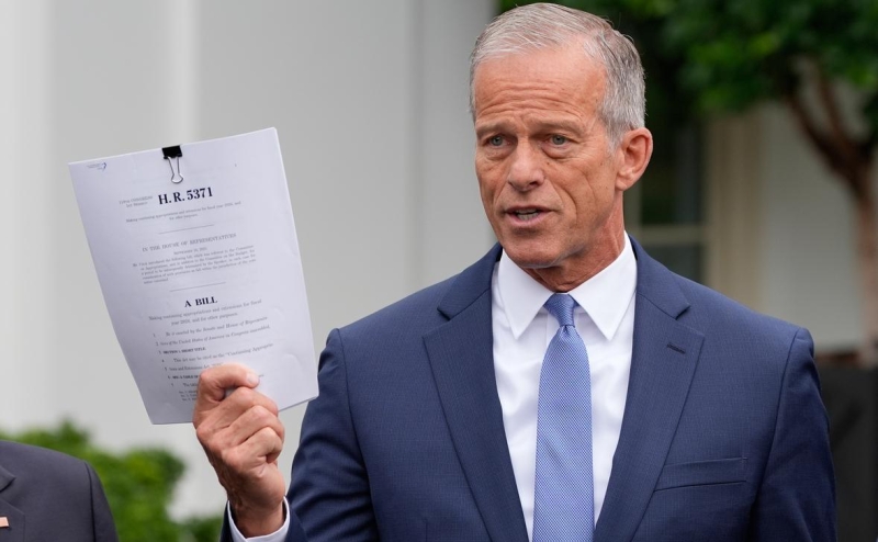 Сенат США не смог принять ни один закон о финансировании правительства