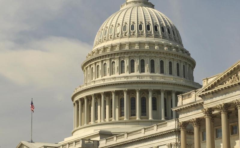 Сенат США одобрил законопроект Трампа об увеличении потолка госдолга
