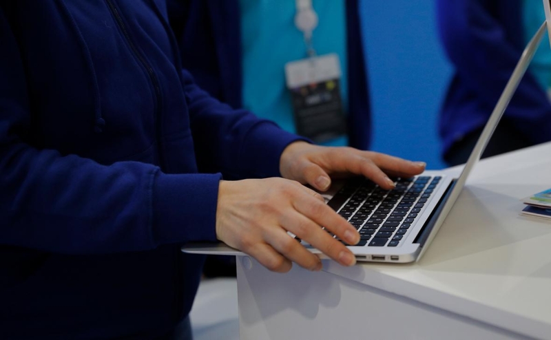 Сенатор объяснил штрафы за доступ к экстремистским материалам с VPN