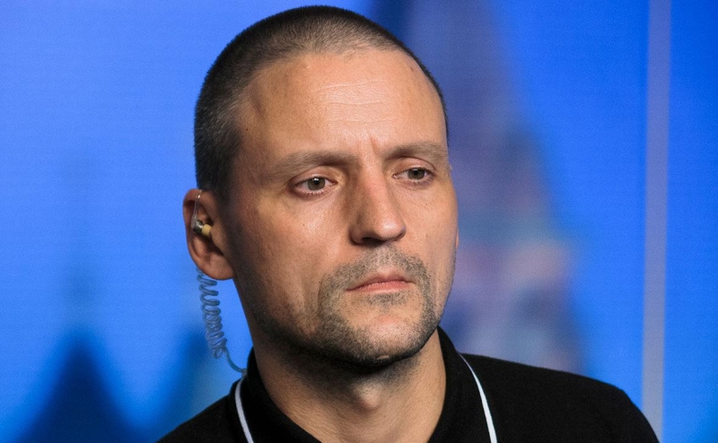 Сергея Удальцова задержали после допроса по делу об оправдании