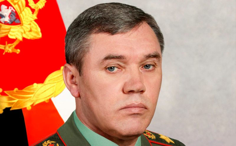 Шойгу назначил главу Генштаба командующим объединенной группировкой