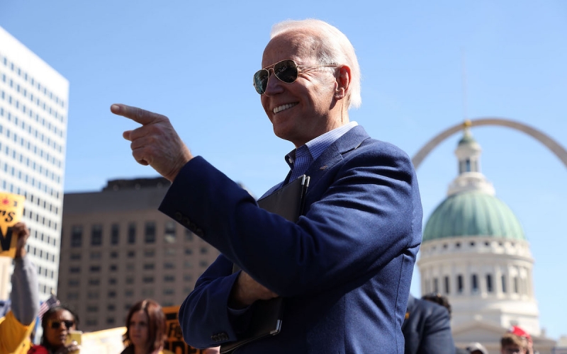 Шольц исключил снятие санкций в случае «навязанных Россией» условий мира