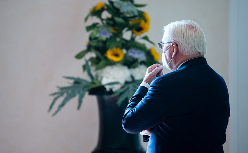 Шольц назвал препятствием для визита в Киев отказ принять Штайнмайера