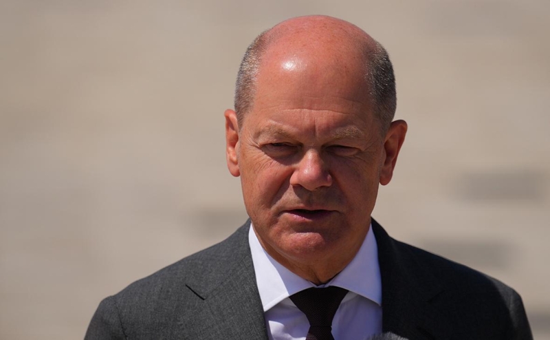 Шольц назвал разрушение плотины новым измерением конфликта