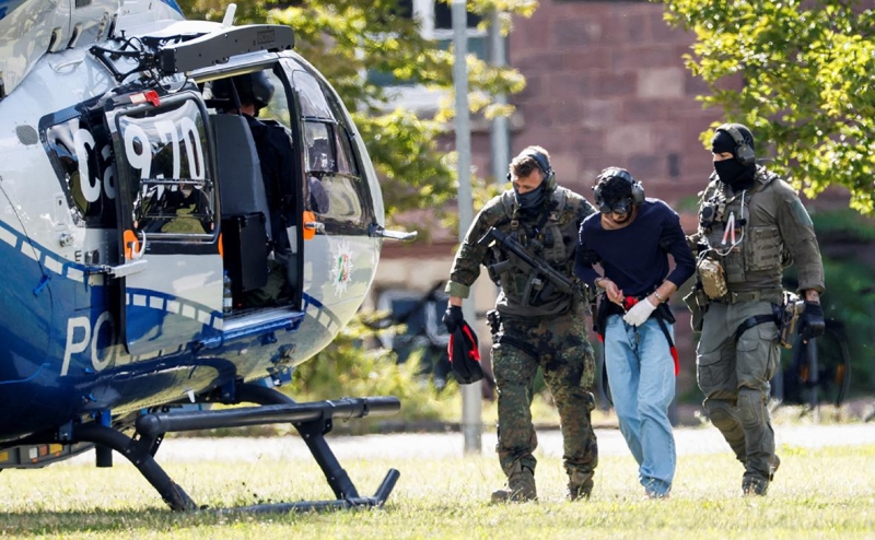 Шольц пообещал активизировать депортацию нелегалов после резни