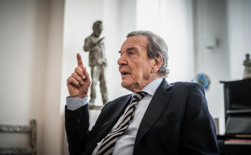 Шрёдер рассказал о &laquo;южнотирольском решении&raquo; конфликта России и Украины