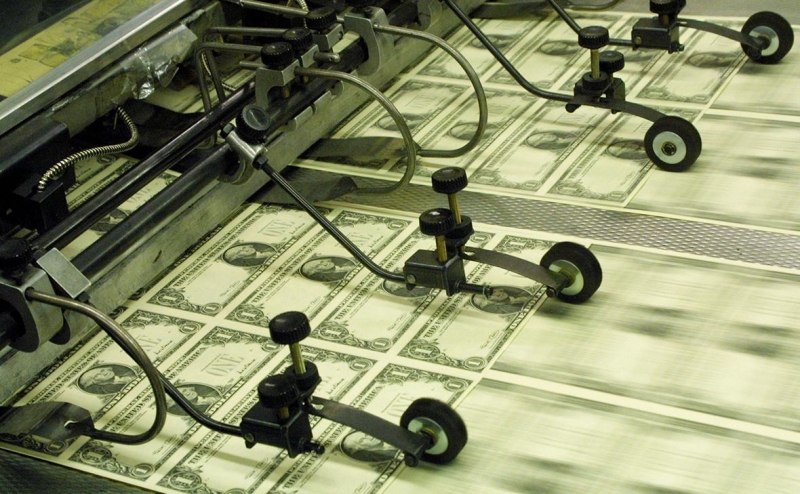 Швецов назвал опасным злоупотребление валютным регулированием