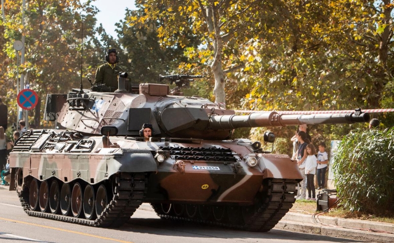 Швейцария разрешила продажу Германии танков Leopard с одним условием