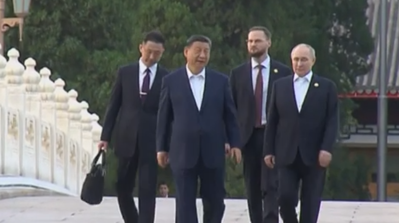 Си Цзиньпин назвал решение конфликта на Украине