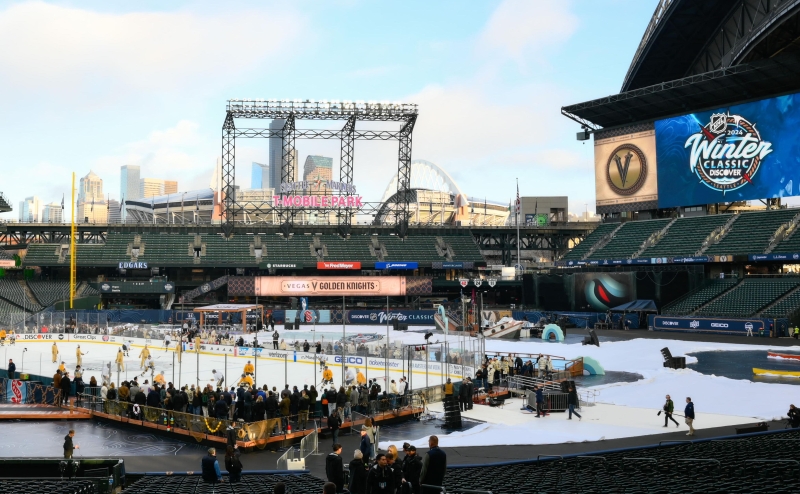 &laquo;Сиэтл&raquo; обыграл &laquo;Вегас&raquo; в матче &laquo;Зимней классики&raquo; НХЛ