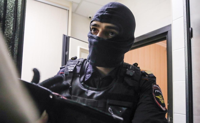 Силовики пришли с обысками к экс-депутатам Госдумы