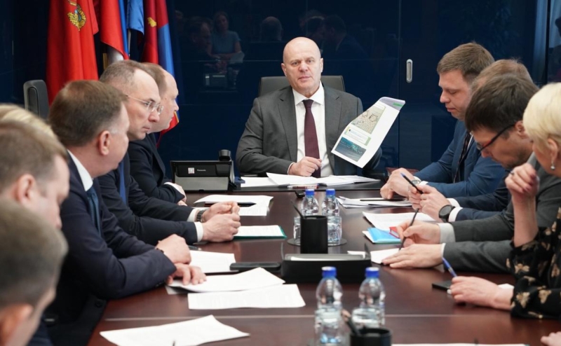 Силовики задержали мэра Красноярска