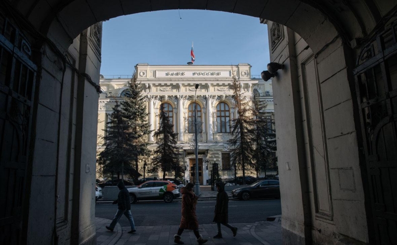 Силуанов призвал не думать о повышении ключевой ставки, «иначе