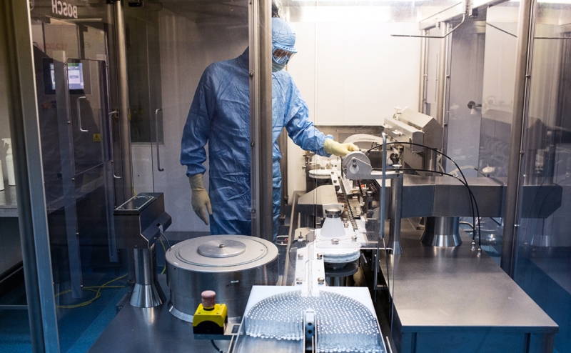 &laquo;Система&raquo; начала переговоры о заводах для вакцины от COVID за рубежом