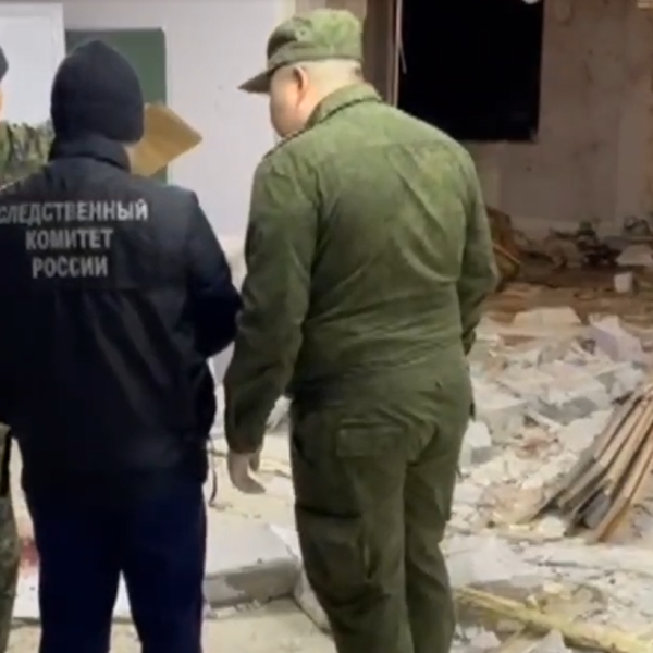 СК показал кадры с места взрыва в центре психологической помощи в